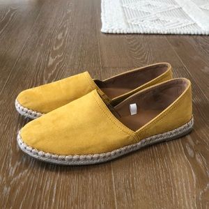 A New Day Slip Ons Size 7.5 - Women